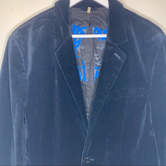 Juicy Couture Velour Sports Coat - Picture 2 of 10